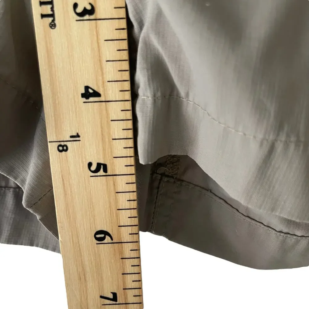 The North Face Women's Size 6 Cargo Khaki‎ Outdoors Shorts